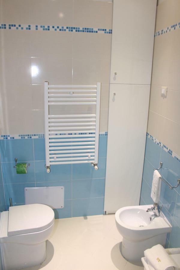 Domus Yenne Suites Κάλιαρι Εξωτερικό φωτογραφία
